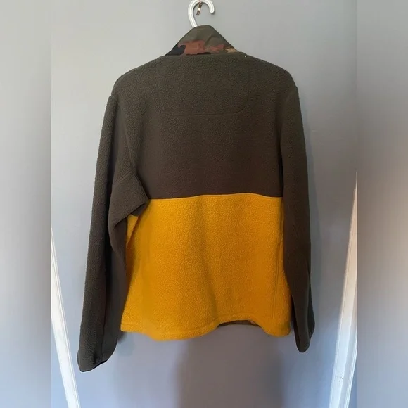 Herschel  men’s zip up teddy sweater size large - Picture 3 of 8